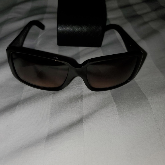 Prada Sunglasses - Picture 7 of 13